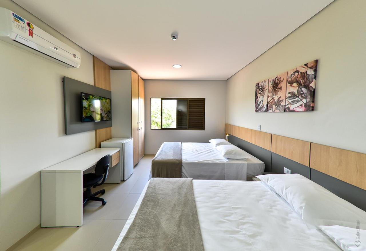 קסקוול Hotel Plaza Garden מראה חיצוני תמונה