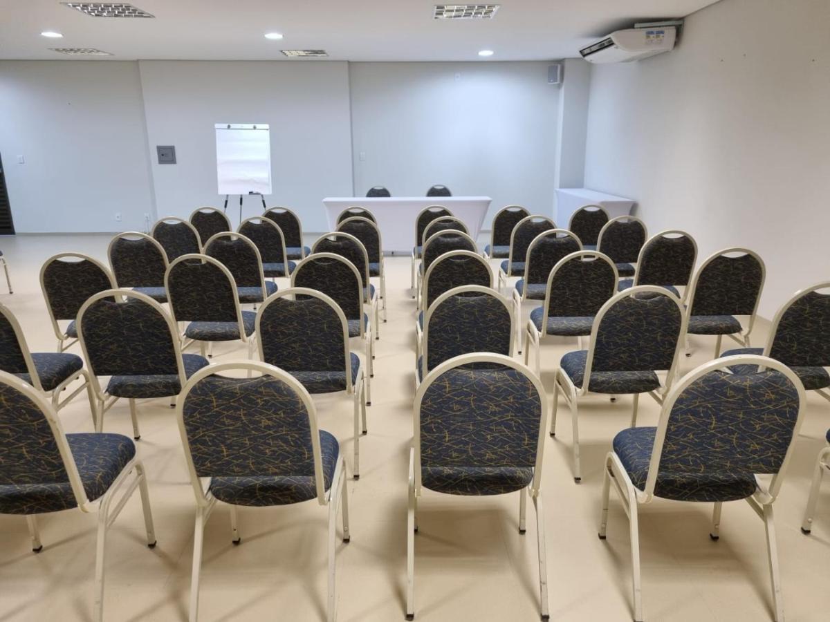 קסקוול Hotel Plaza Garden מראה חיצוני תמונה