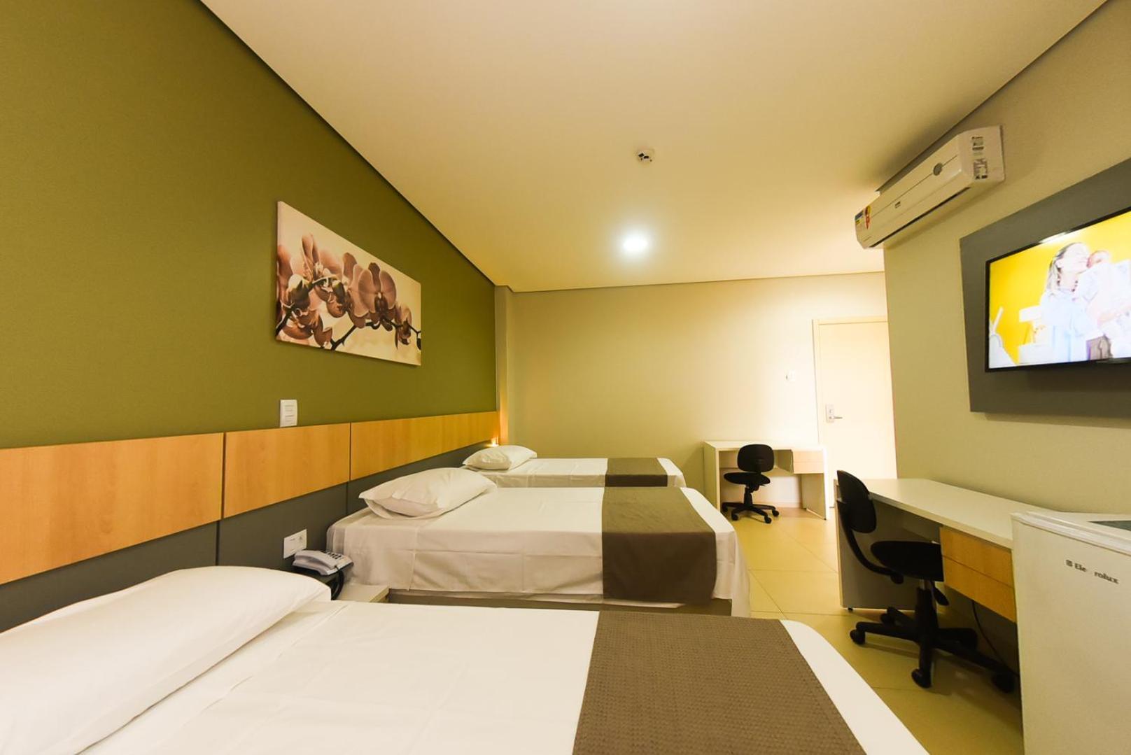 קסקוול Hotel Plaza Garden מראה חיצוני תמונה